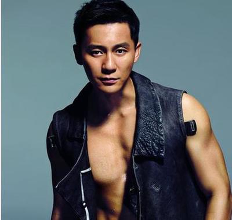 李晨